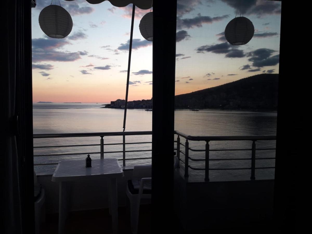 Seaside View Apartment Sarandë Exterior foto